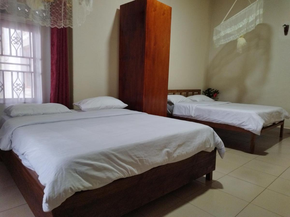 Mia Safari Lodge And Restaurant عنتيبي المظهر الخارجي الصورة