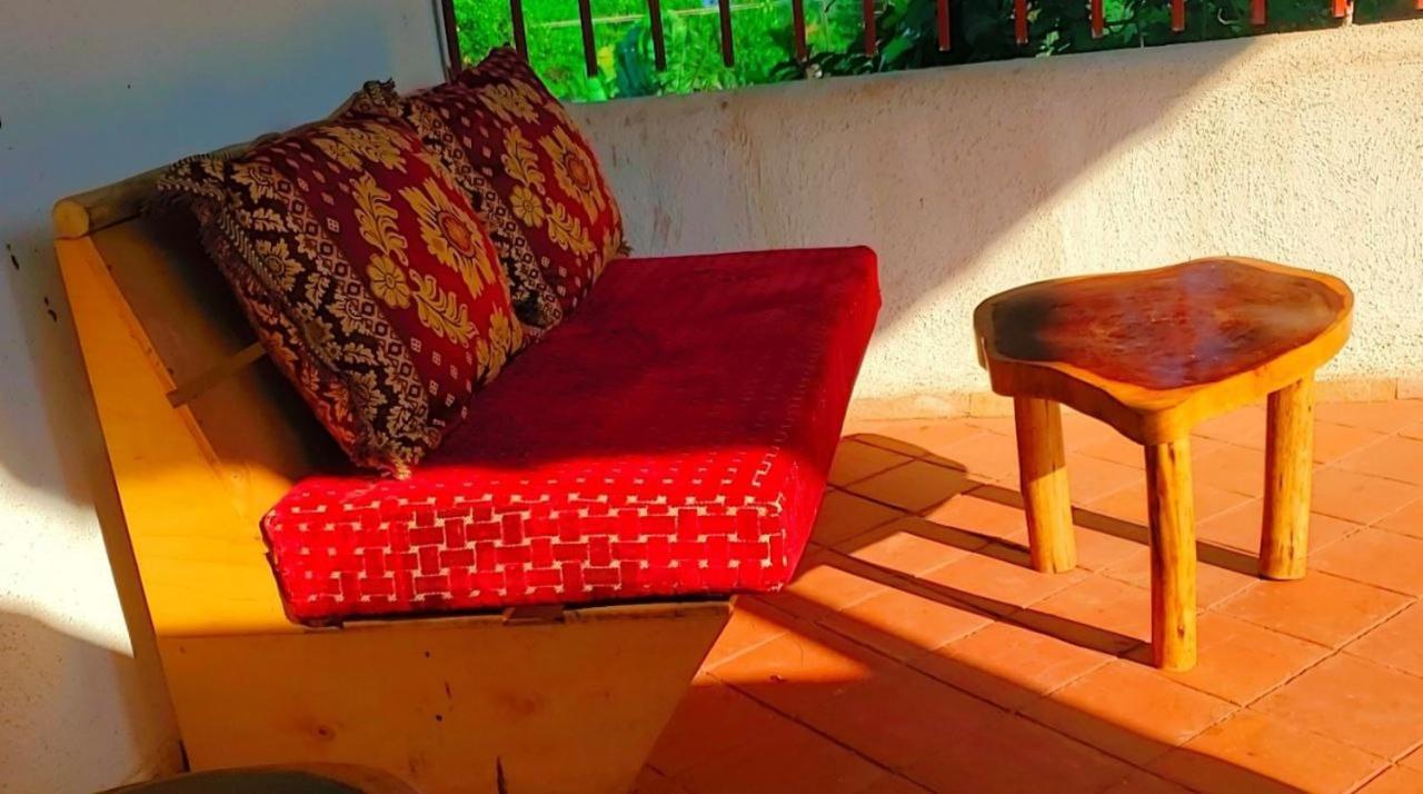 Mia Safari Lodge And Restaurant عنتيبي المظهر الخارجي الصورة