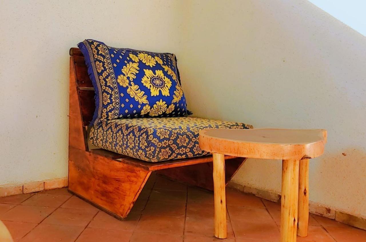 Mia Safari Lodge And Restaurant عنتيبي المظهر الخارجي الصورة
